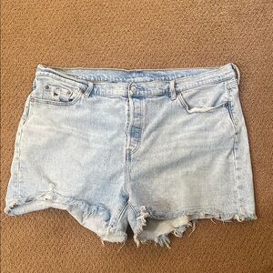 501 Levi’s Denim Shorts